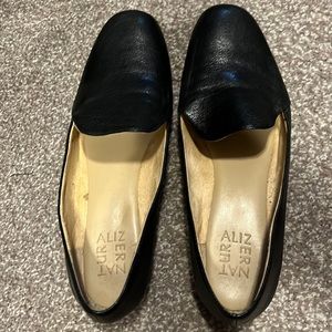 Worn Once Naturalizer Black Flats Size 8.5